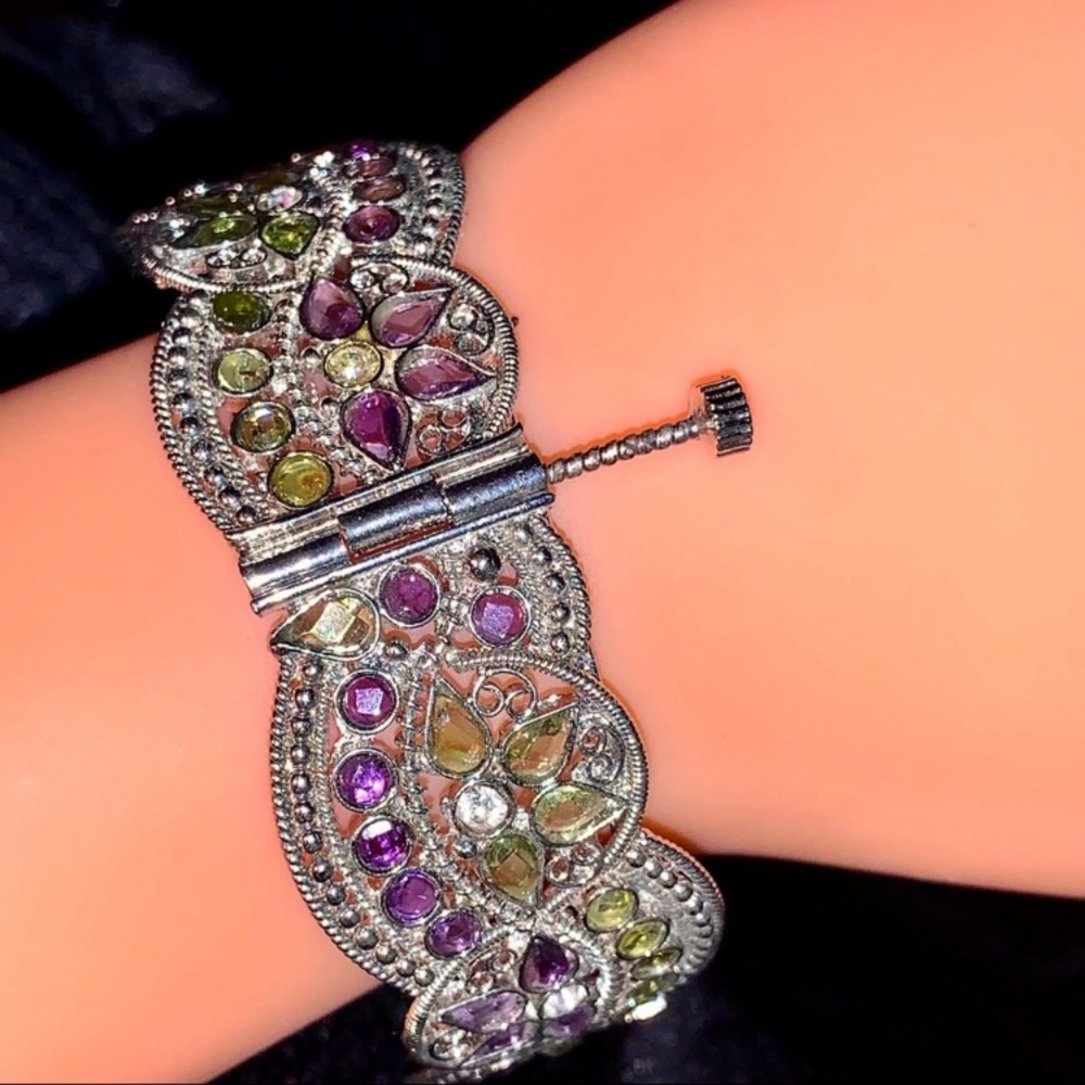 Stylish Bracelet bundle - Picture 3 of 16